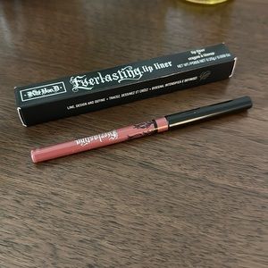 Kat Von D Everlasting Lip Liner - NIB - Lolita